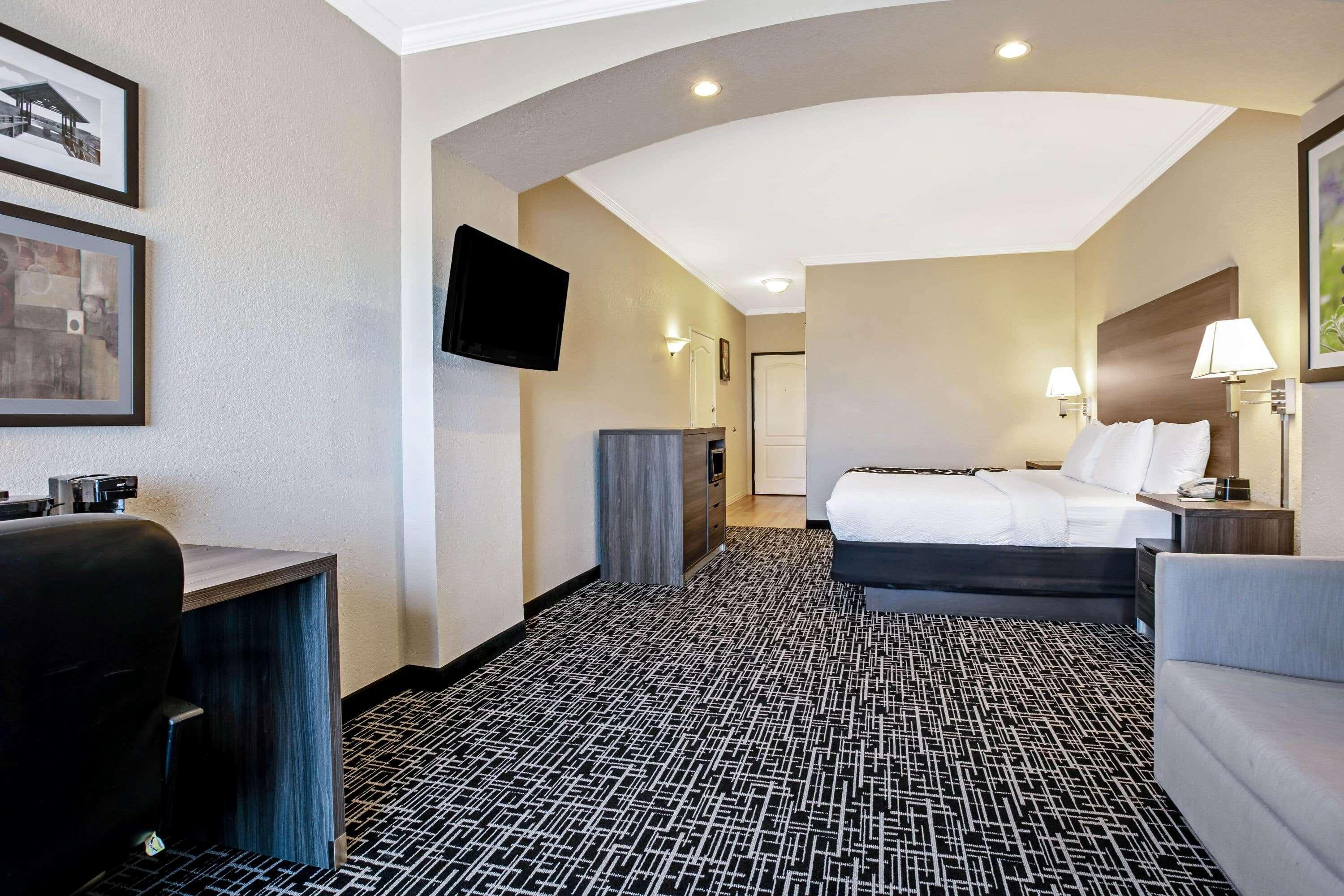 Готель La Quinta By Wyndham Garland Harbor Point Екстер'єр фото