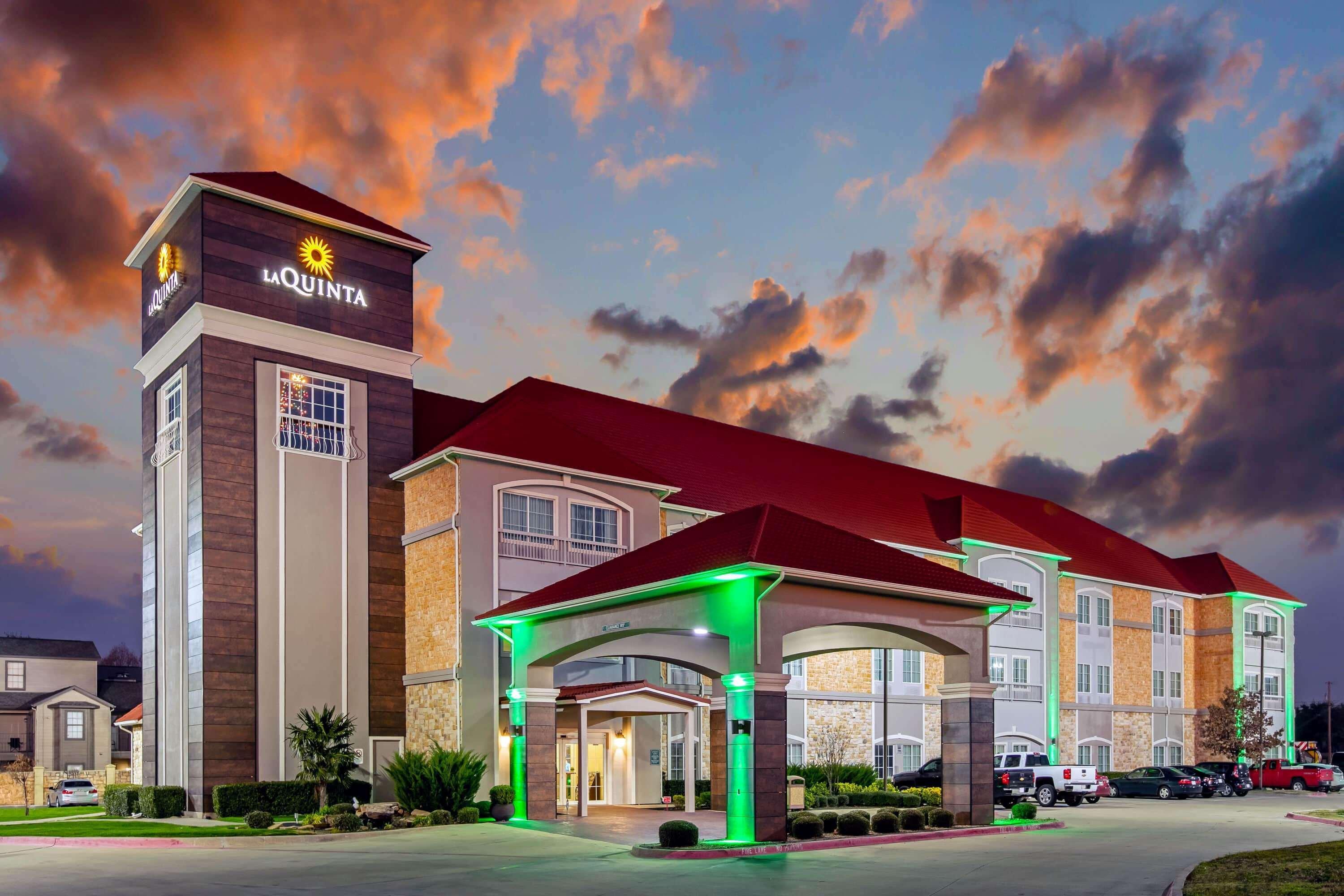 Готель La Quinta By Wyndham Garland Harbor Point Екстер'єр фото
